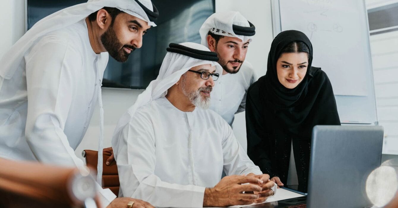 1029-group-collab-team-focus-06